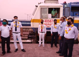 बुंदेलखंड एक्सप्रेस व खजुराहो-कुरुक्षेत्र एक्सप्रेस शुरू