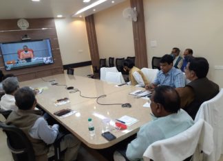 मुख्यमंत्री द्वारा झाँसी के मोंठ में रु 65.40 व एरच में 36.33 करोड़ सहित 1,920 करोड़ रु0 की लागत के 27 पारेषण उपकेन्द्रों का लोकार्पण/शिलान्यास