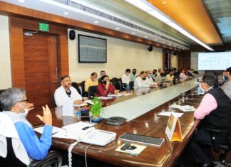 कोविड चिकित्सालयों में रेमिडीसीवर इंजेक्शन व आक्सीजन की पर्याप्त उपलब्धता सुनिश्चित करें