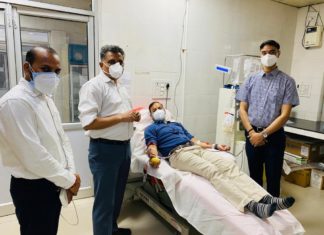 सीडीओ ने प्लाज्मा दान देकर युवाओं से जिंदगियां बचाने का किया आह्वान