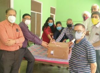 पुत्र तो नहीं बचा, अन्य कोरोना संक्रमितों को मिले जीवन