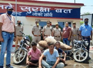 आरपीएफ का रेलवे कालोनी में छापा, 333 किग्रा कच्ची शराब, 2 बाइक सहित 3 बंदी