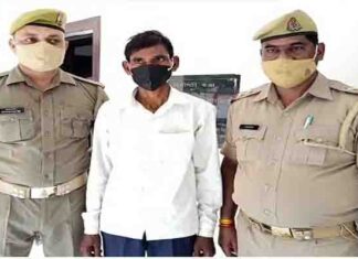 शराब के नशे में प्रेमी ने साथी के सहयोग से प्रेमिका का गला घोंटा था