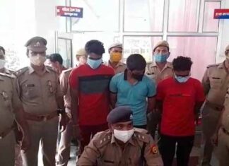 अंतरराष्ट्रीय खिलाड़ी की हॉकी के लुटेरा सहित 3 चैन स्नैचर पुलिस के हत्थे