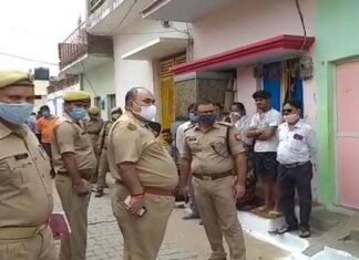 कमरे में कई दिनों से सड़ रहा था मानव शव