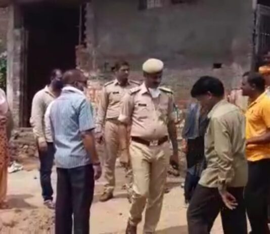 हंसारी में मंदिर क्षेत्र में निर्माण पर लगी रोक