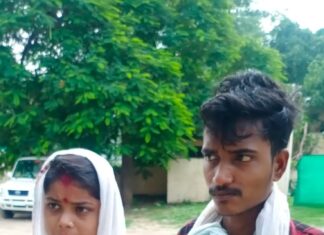 बेटी ने पिता से बचाने की गुहार लगाई