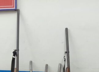 तैलंगाना एक्सप्रेस से बैग में मिली 5 बंदूकें व 24 कारतूस