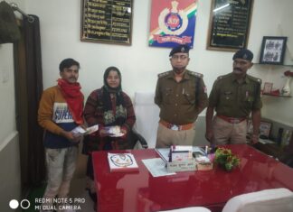 आरपीएफ की सतर्कता से कोच में छूटा लाखों के आभूषण व नगदी सहित बैग मिला