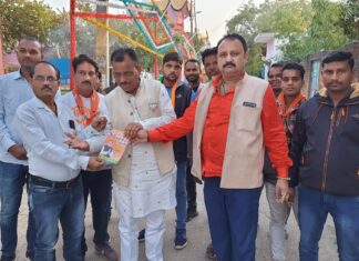 रवि शर्मा के समर्थन में दिलीप व कमल ने छेड़ा सघन जनसंपर्क