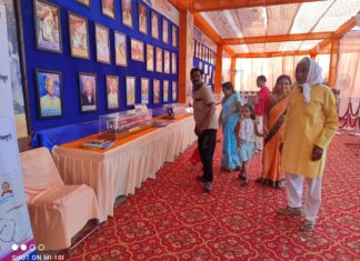 सोनागिर तीर्थ स्थल पर आजादी का अमृत महोत्सव थीम पर रेल प्रदर्शनी