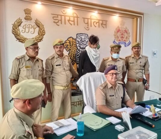 सिपाही का भाई कर रहा था लूट व चोरी की वारदातें