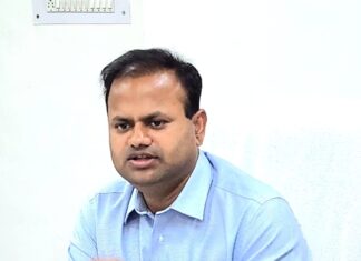 अपात्र लाभार्थी तत्काल अपना राशन कार्ड समर्पित करें अन्यथा कार्यवाही