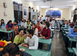 डीआरएम ने सुनी रनिंग स्टाफ की समस्याएं, निराकरण को निर्देशित किया