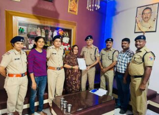 आरपीएफ सीपीडी टीम प्रभारी आईजी अवार्ड से सम्मानित