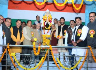 स्वतंत्रता संग्राम सेनानी सीताराम आजाद पर डाक टिकट जारी कराने के प्रयास होंगे : प्रदीप जैन