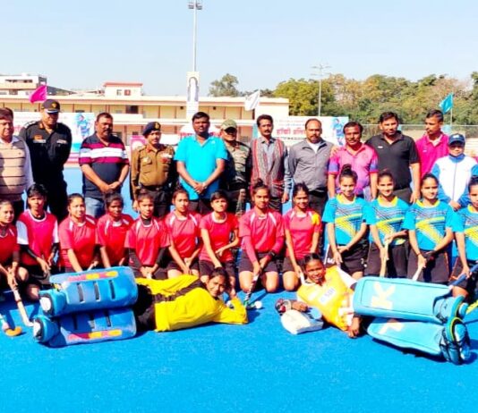 राज्य स्तरीय सीनियर महिला प्राइजमनी हॉकी : फाईनल में लखनऊ व गोरखपुर के मध्य होगी खिताबी भिड़न्त