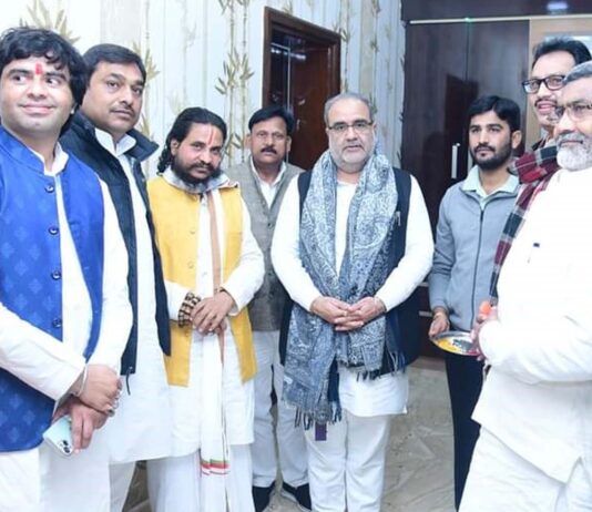 भाजपा प्रदेश अध्यक्ष बबीना विधायक के आवास पहुंचे