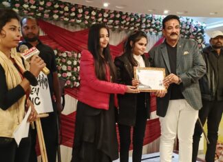 बुंदेलखंड में युवाओं में छिपी प्रतिभा निखारने की जरूरत : डॉ संदीप सरावगी