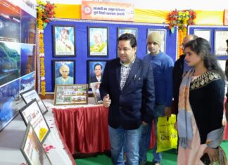 ग्वालियर व्यापार मेले में रेल प्रदर्शनी का उद्घाटन