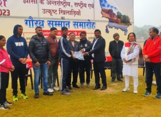 क्रॉस कंट्री में विजय पुरुष वर्ग के व संध्या महिला वर्ग की बनी विजेता