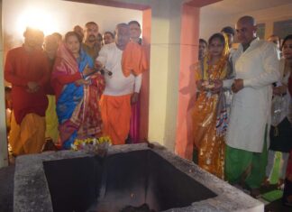 प्राचीन श्री महाकाली विद्यापीठ में शत् चण्डी यहां यज्ञ की पूर्णाहुति