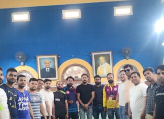 सीएमएलआर वर्कशॉप झाँसी की प्रथम बैडमिंटन प्रतियोगिता का शुभारंभ