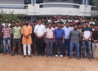 झांसी में छात्रों ने समलैंगिक विवाह का किया विरोध