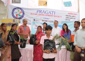 महिलाओं व बच्चों को स्वच्छता हेतु जागरूक किया