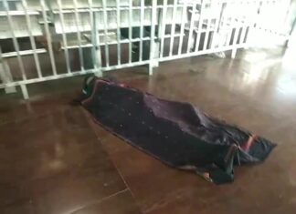 #Jhansi स्टेशन के यात्री शेड में सोते में निकली जान