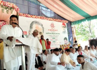 मुलायम सिंह यादव ने महिलाओं को सम्मान दिया – आर एस कुशवाह