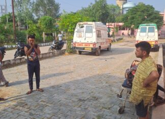 #Jhansi नहर में मौत का गोता, ग्रामीणों की बचाने की कोशिश विफल