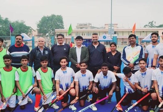 पं0 दीनदयाल उपाध्याय जन्मशताब्दी राज्य स्तरीय पुरूष प्राइजमनी हाॅकी प्रतियोगिता शुरू