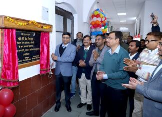 #झांसी रेल मंडल में कर्मचारियों व पेंशनरों के शिकायतों के समाधान हेतु नवीनीकृत सिंगल विन्डो ग्रीवांस सेल  उद्घाटित