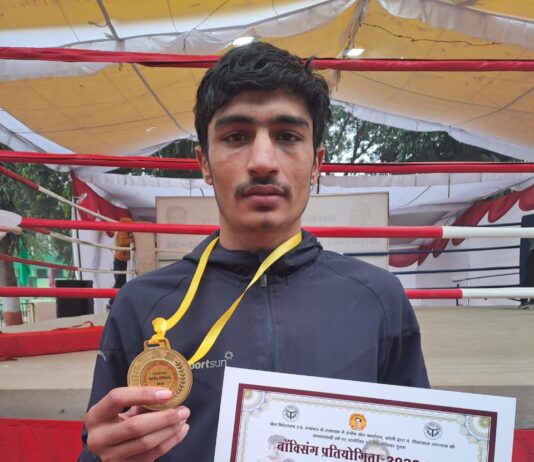 मुक्केबाजी में पियूष व हर्ष को स्वर्ण पदक
