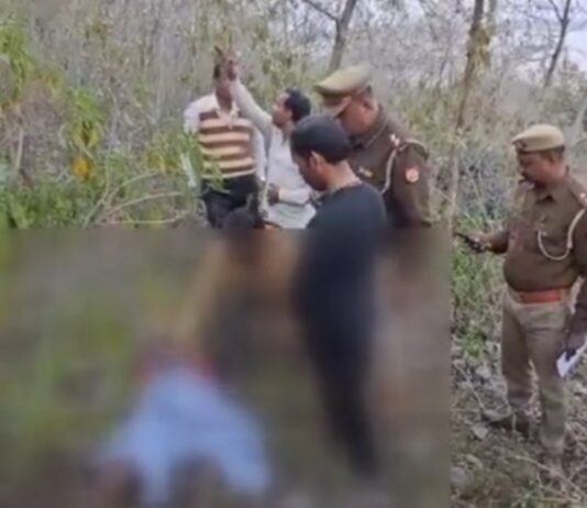 #झांसी में पुजारी का रक्त रंजित शव पहाड़ की झाड़ियों में मिला
