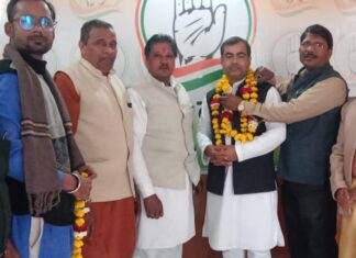 कांग्रेस : कार्यकर्ताओं की मंशा के अनुरूप प्रत्याशी घोषित किए जाएंगे – दिनेश कुमार सिंह