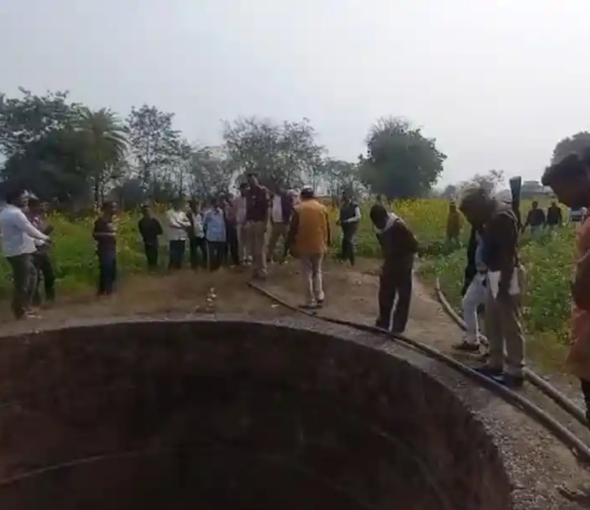 Jhansi जंगल में जुआ के अड्डे पर छापा, सूखे कुएं में गिरने से मौत