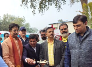 #Jhansi मंडल में पहला रेल कोच रेस्टोरेंट शुरू