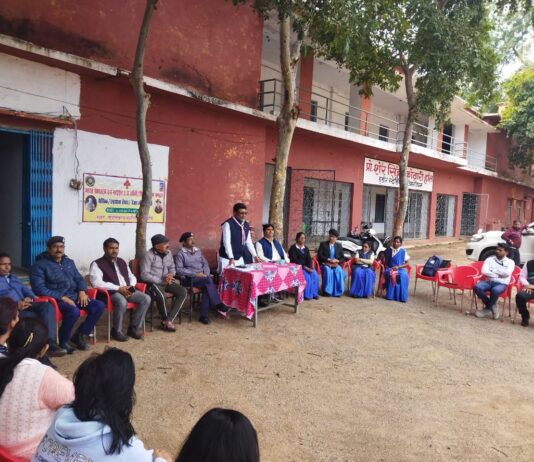 बेसिक/एडवांस रोवर/रेन्जर लीडर कोर्स में शिक्षक विधायक डाॅ. तिवारी द्वारा अवलोकन