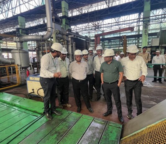 जीएम द्वारा सिथौली रेल स्प्रिंग कारखाने का गहन निरीक्षण