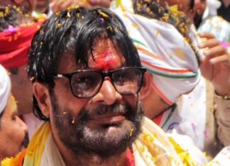 जैन दम्पति पर पौने चार करोड़ की सम्पत्ति