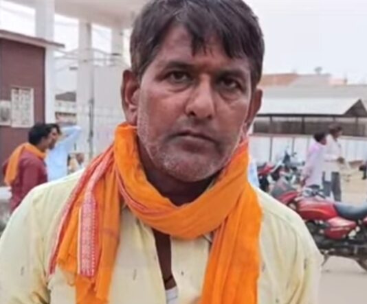 #jhansi दिन दहाड़े बाइक सवार बदमाशों ने 28 लाख लूटे