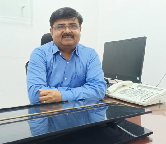 झांसी रेल मंडल के नए एसीएम बने अनिल कुमार श्रीवास्तव