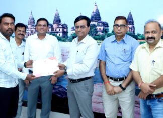 आलोक बडगैयाँ जेई (पीवे) चुने गये झांसी मंडल के Employee of the Month