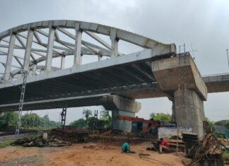 #Jhansi ग्वालियर रोड पर ROB पर 72 मीटर बो-स्ट्रिंग गर्डर 39 घंटे में रखा गया