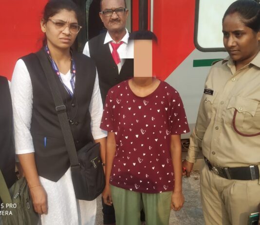 चैकिंग स्टाफ की सतर्कता से घर से भागी किशोरी सकुशल