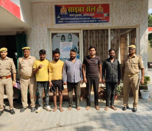 डकैती की योजना बनाते धरे गए, दो चोरियों का माल मिला
