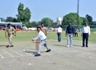 #Jhansi रेलवे अंतर विभागीय T-20 लेदर बॉल क्रिकेट प्रतियोगिता शुरू