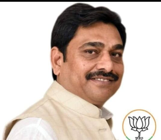 विधानसभा में बबीना विधायक राजीव सिंह पारीछा ने उठाये क्षेत्र की समस्याओं से जुड़े मुद्दे